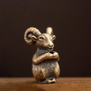 Zen-inspirierte Dekoration kleiner Räucherstäbchenhalter Ziege 1 Stück